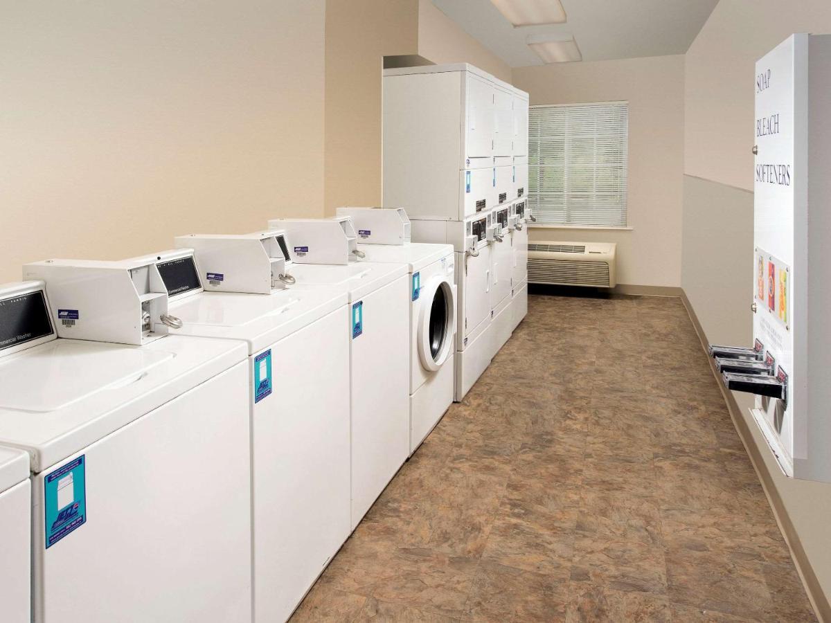 Woodspring Suites Louisville Clarksville Εξωτερικό φωτογραφία
