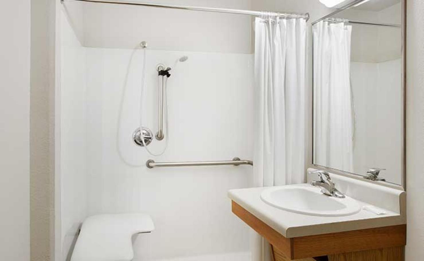 Woodspring Suites Louisville Clarksville Εξωτερικό φωτογραφία